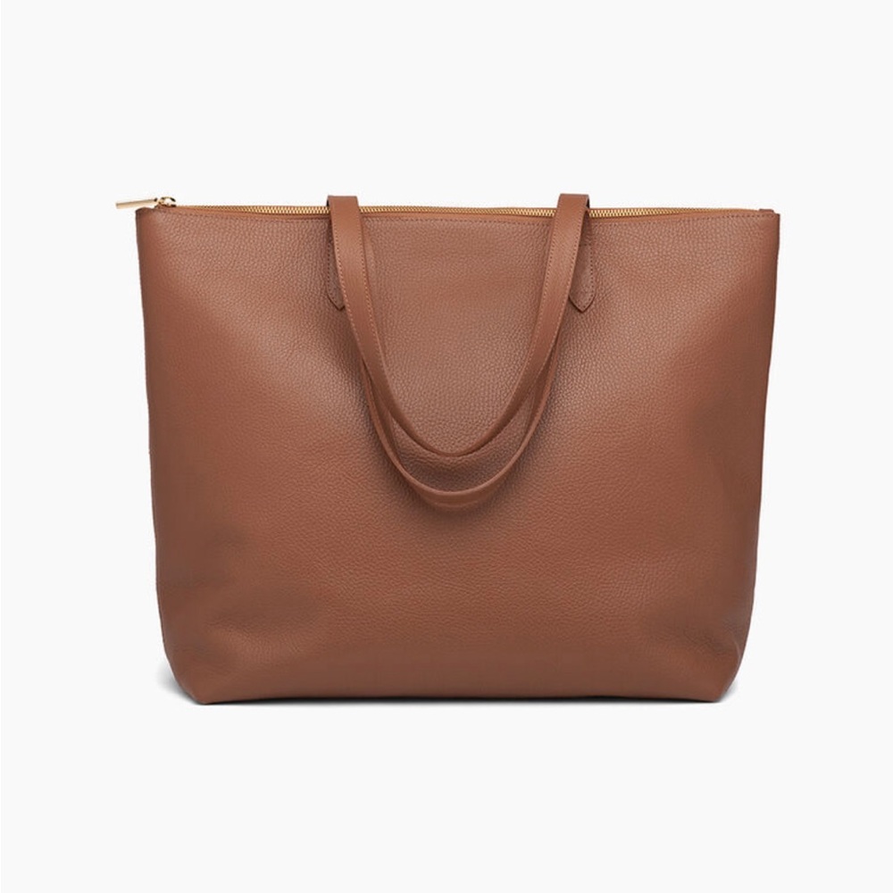 Cuyana Zipper Tote in Camel